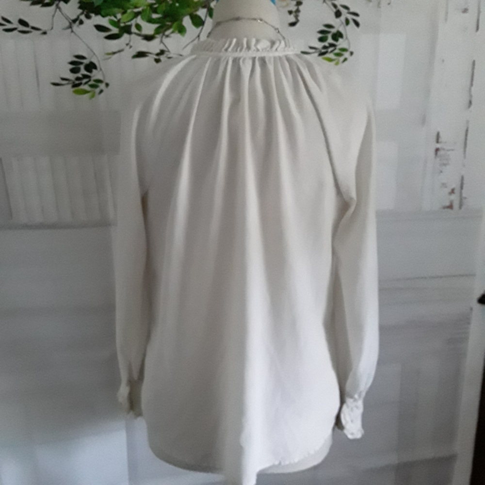 Trina Turk Silk Blouse - Picture 4 of 8